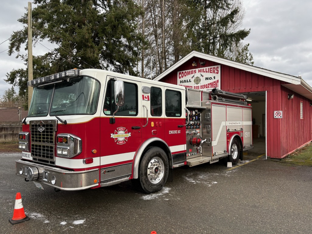 Engine 107_Coombs-Hilliers Fire Department